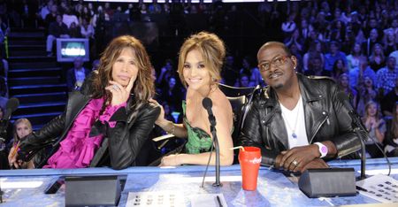 American-idol-judges-dish-445-0
